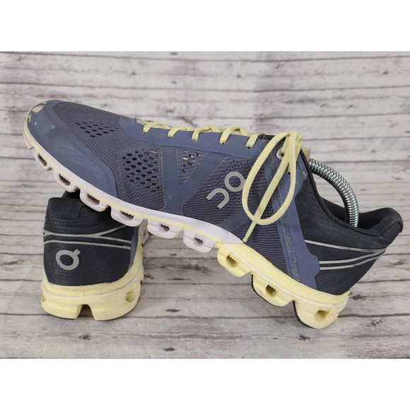 On Womens Swiss Engineering Cloudflow Gray Running Shoes Sneakers Size 9 - Picture 7 of 10